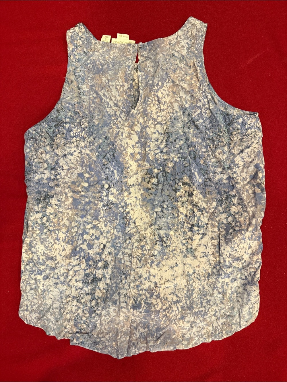 Cynthia Rowley Light Blue Floral Beaded Neckline Sleeveless Top 100% silk nwt - Picture 2 of 3